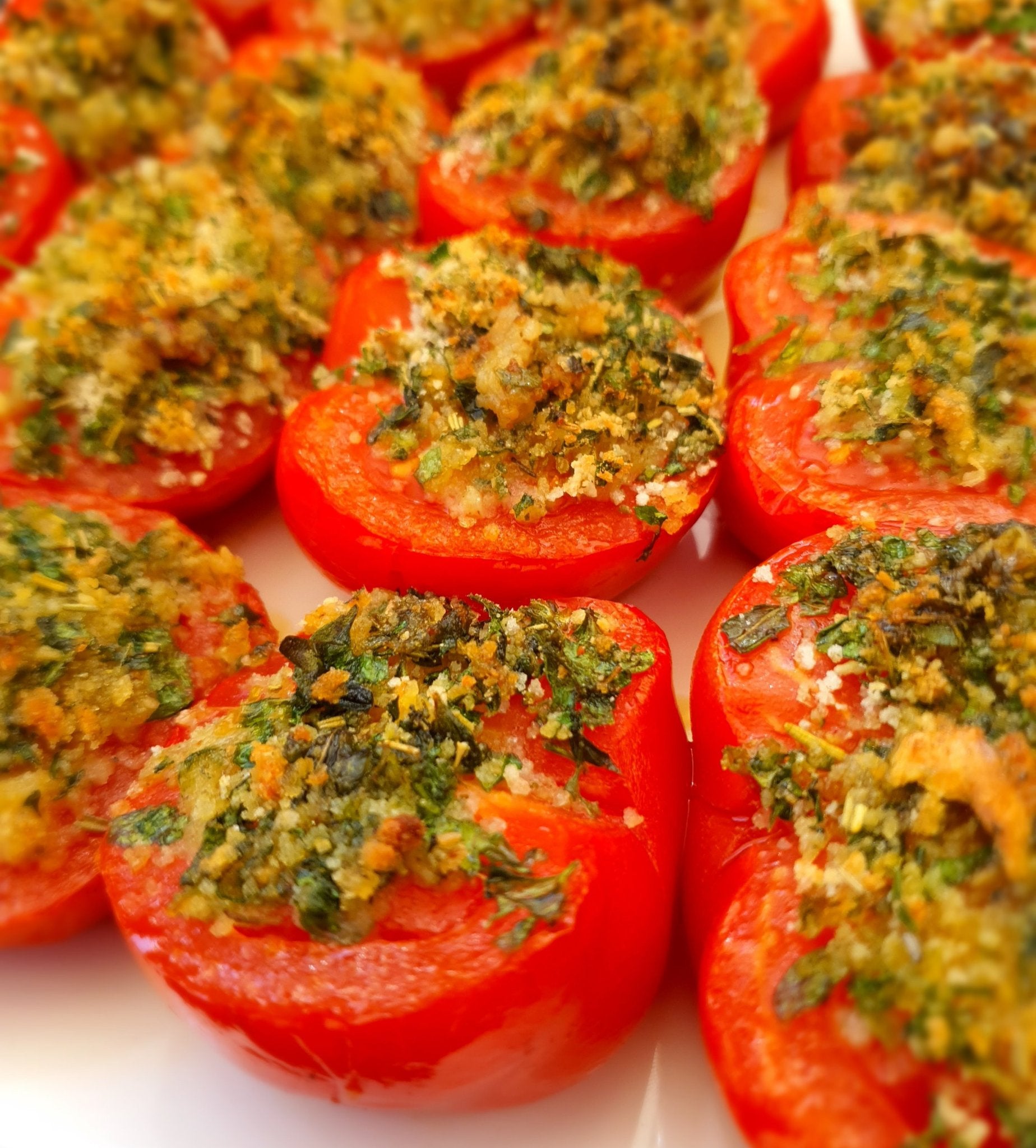 Tomates à la provençale - provencal tomatoes - provenzalische Tomaten ... Tomates à la provençale - provencal tomatoes - provenzalische Tomaten ...