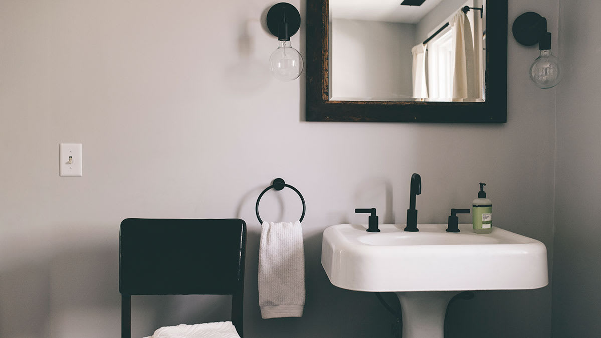 How to Paint Your Bathroom for Lasting Appeal Searching And Shopping