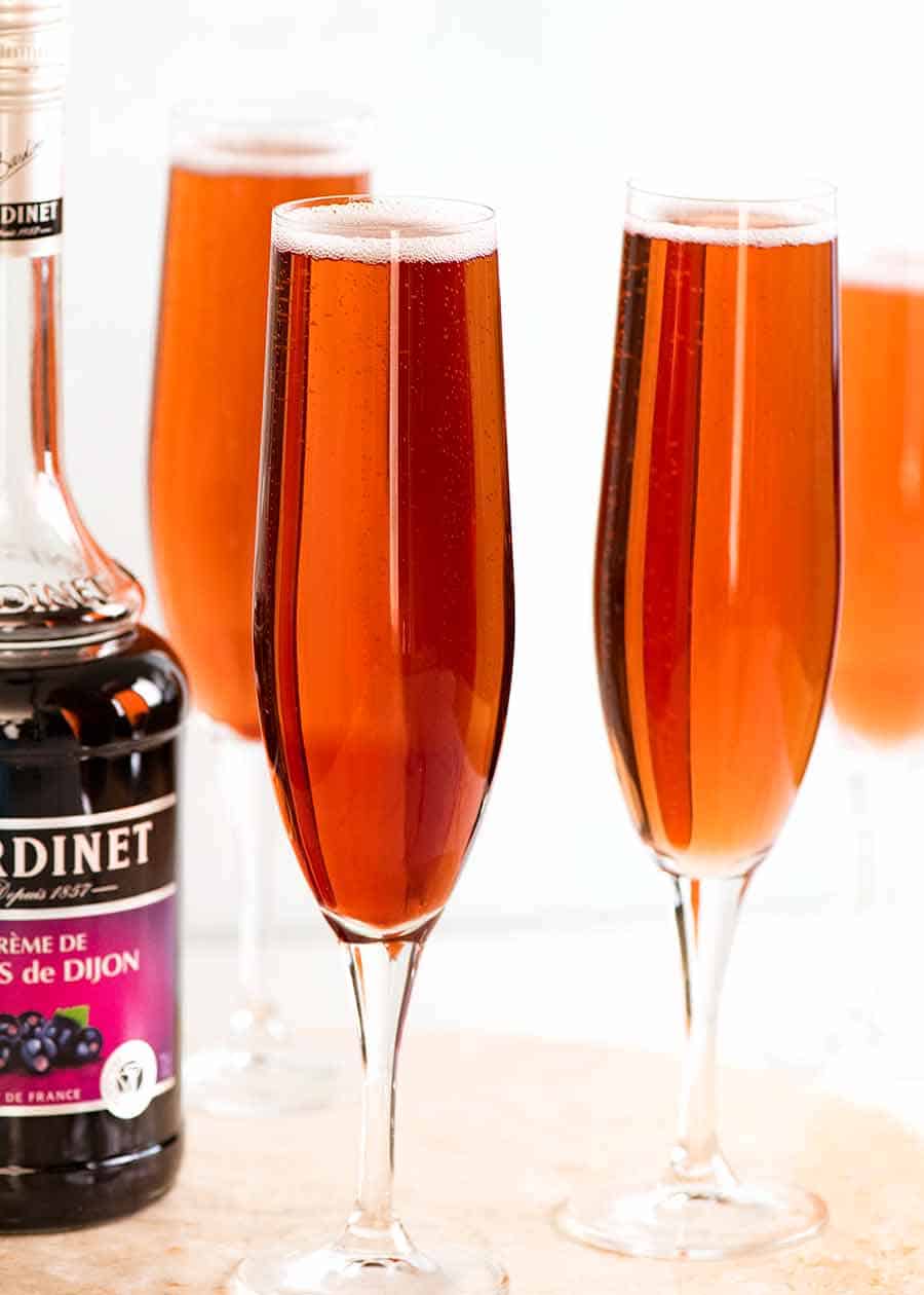 Kir Royale (French champagne cocktail)