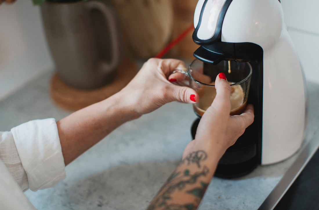 6 Mistakes You’re Making When Cleaning Your Coffee Machine That Affect the Quality of Your Joe