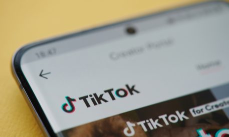 Fidelity, BlackRock Delve Into TikTok for Younger Investors